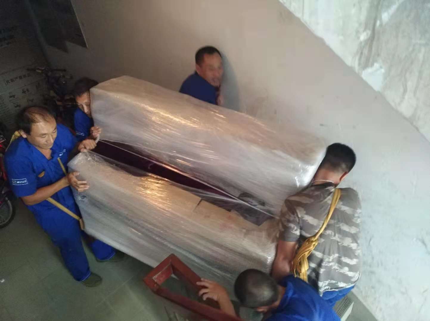 想知道深圳搬家公司收费情况，你要清楚这几点！